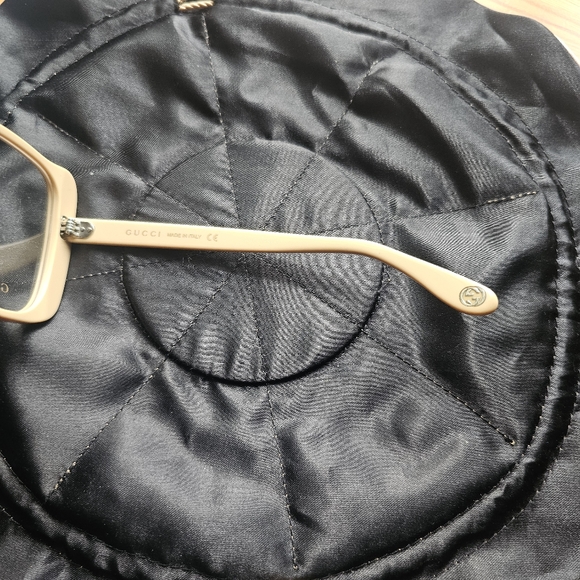 Gucci Frame Eyeglasses - Picture 4 of 16